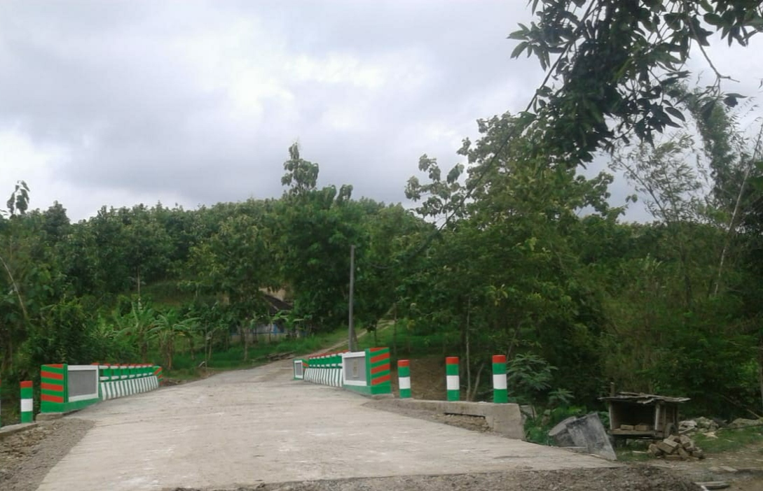 Jembatan Mundu