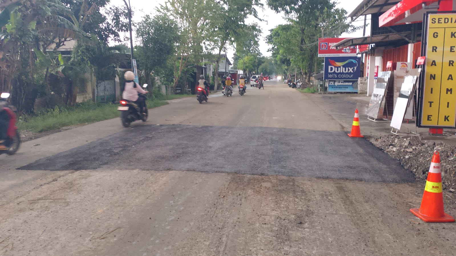 pembongkaran portal